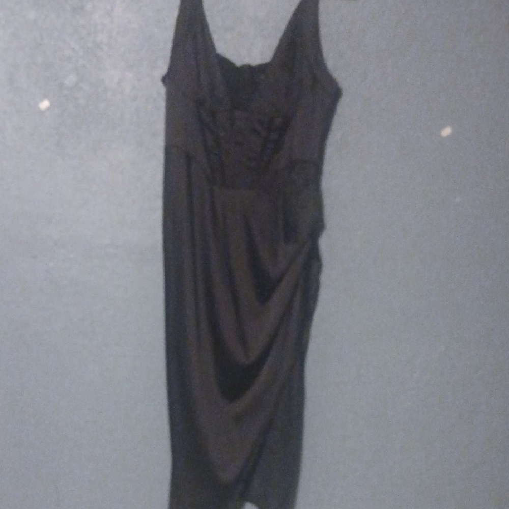 Chic Black Midi Dress